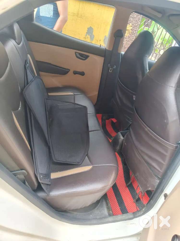 Hyundai Eon Sportz 0.8 Petrol Manual 2017