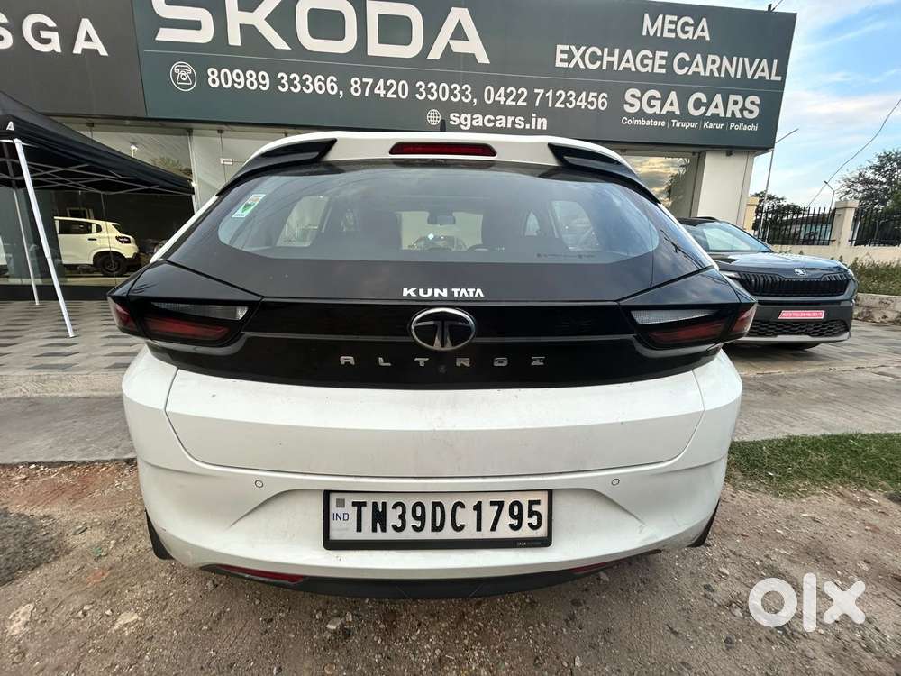 Tata Altroz Xm (s) Petrol, 2024, Petrol