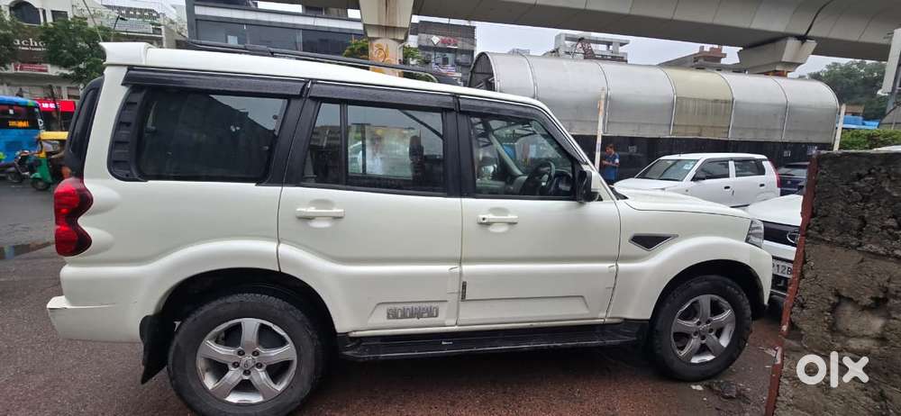 Mahindra Scorpio Classic 2.2 S 11 Mt 7 Str, 2019, Diesel