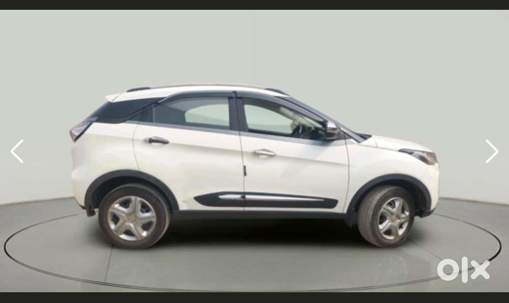 Tata Nexon Xm Sunroof Well Maintain