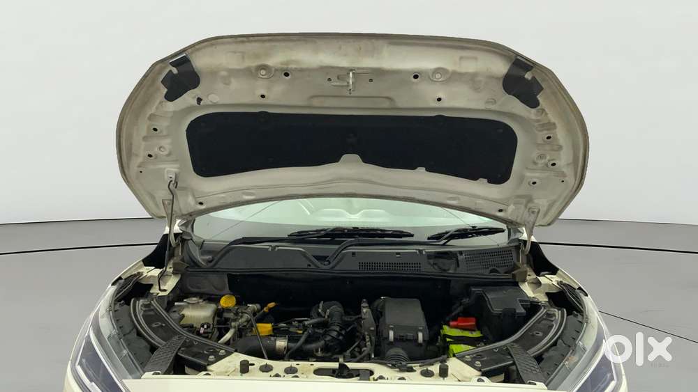 Nissan Magnite 1.0 Xv Premium Turbo Cvt, 2022, Petrol