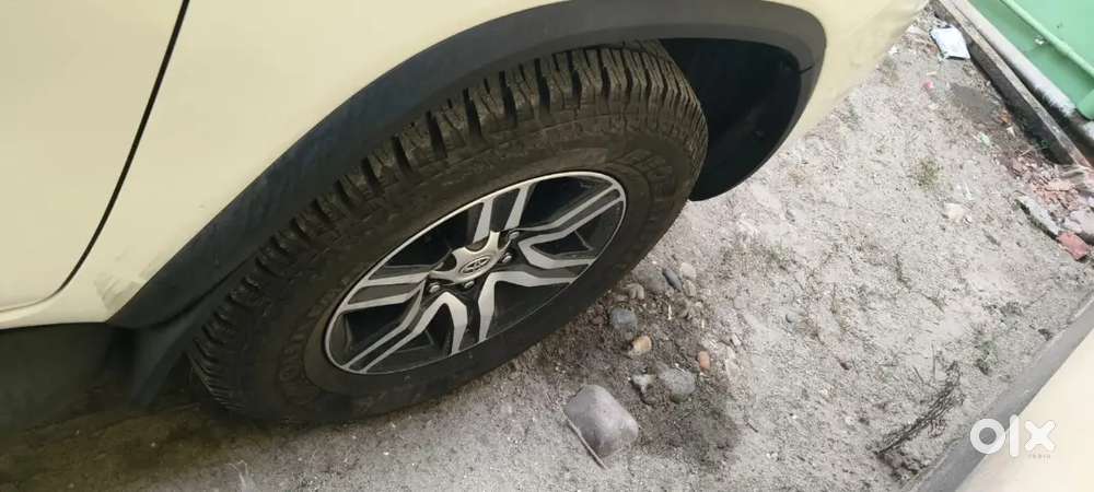 Toyota Fortuner 2021