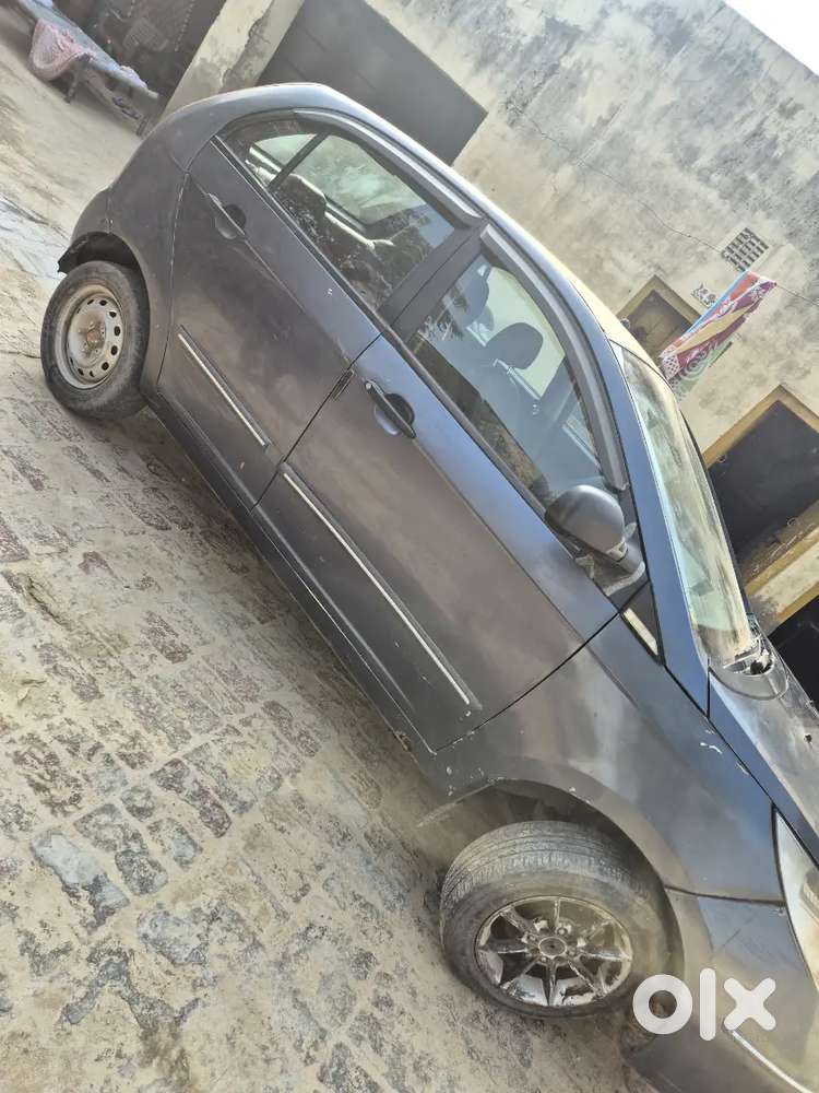 Tata Indica Vista 2009