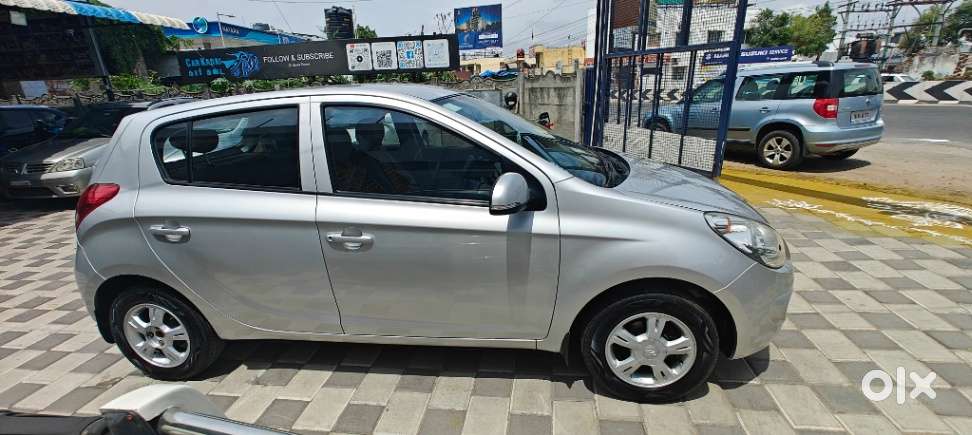 Hyundai I20 2010-2012 1.2 Sportz, 2011, Petrol