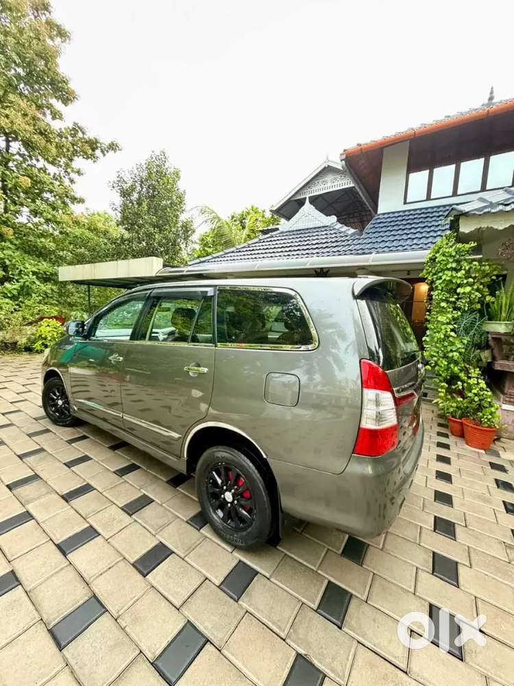 Toyota Innova 2.5 Diesel 2013 Nov Make 2014 Rgd