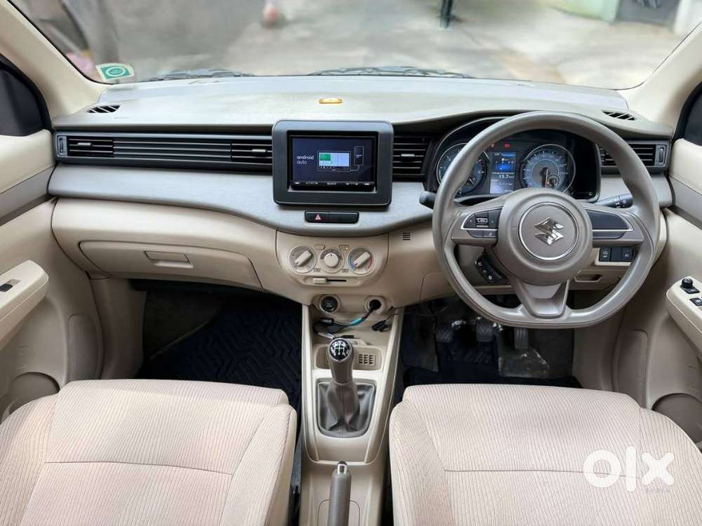 Maruti Suzuki Ertiga Vxi, 2022, Petrol