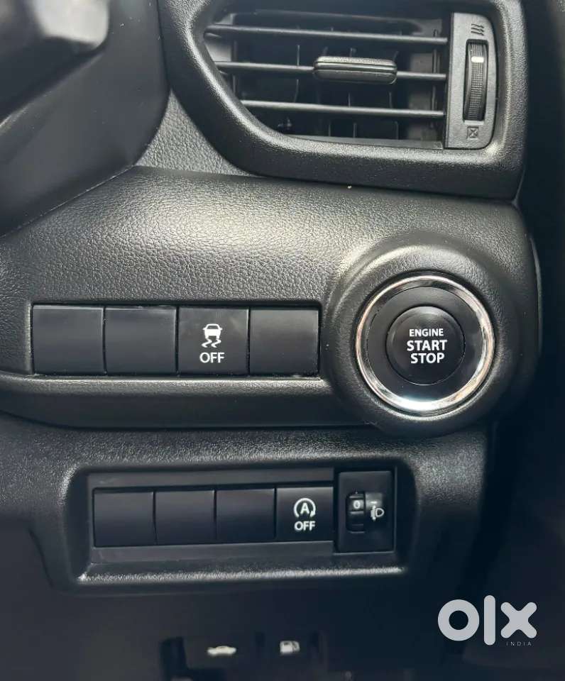 Maruti Suzuki Swift Vxi, 2024, Petrol