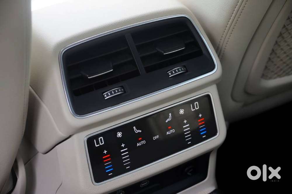 Mg Windsor Ev Essence, 2024, Electric