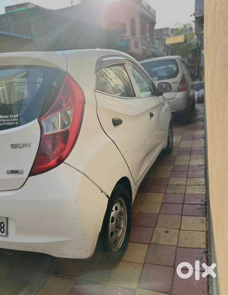 Hyundai Eon 2012 Cng & Hybrids Good Condition