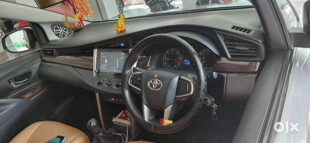 Toyota Innova Crysta 2.4 Gx Limited Edition 8 Str, 2023, Diesel