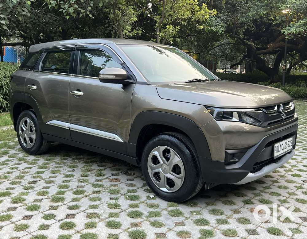 Maruti Suzuki Brezza 1.5 Lxi Smart Hybrid, 2023, Petrol