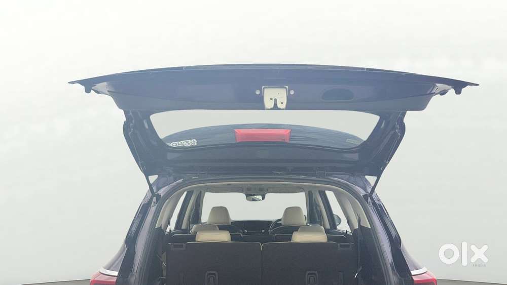 Kia Carens 1.4 Luxury Plus Dct 7 Str, 2022, Petrol