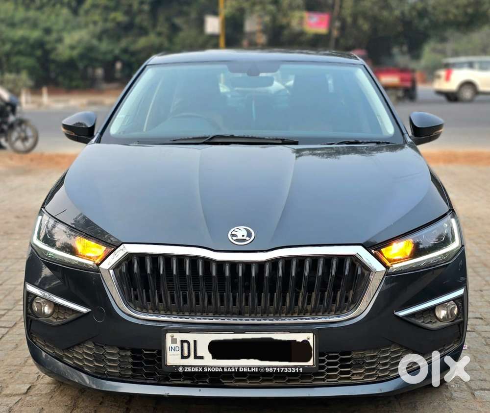 Skoda Slavia 1.5 Tsi Style At, 2023, Petrol