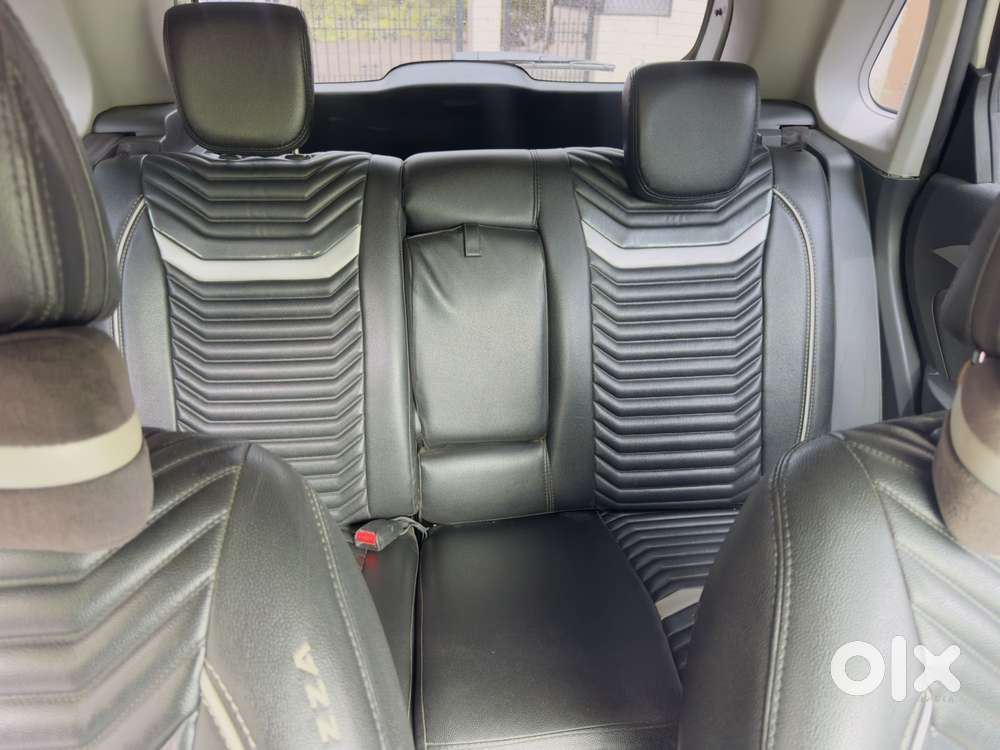 Maruti Suzuki Brezza Zdi Plus, 2018, Diesel