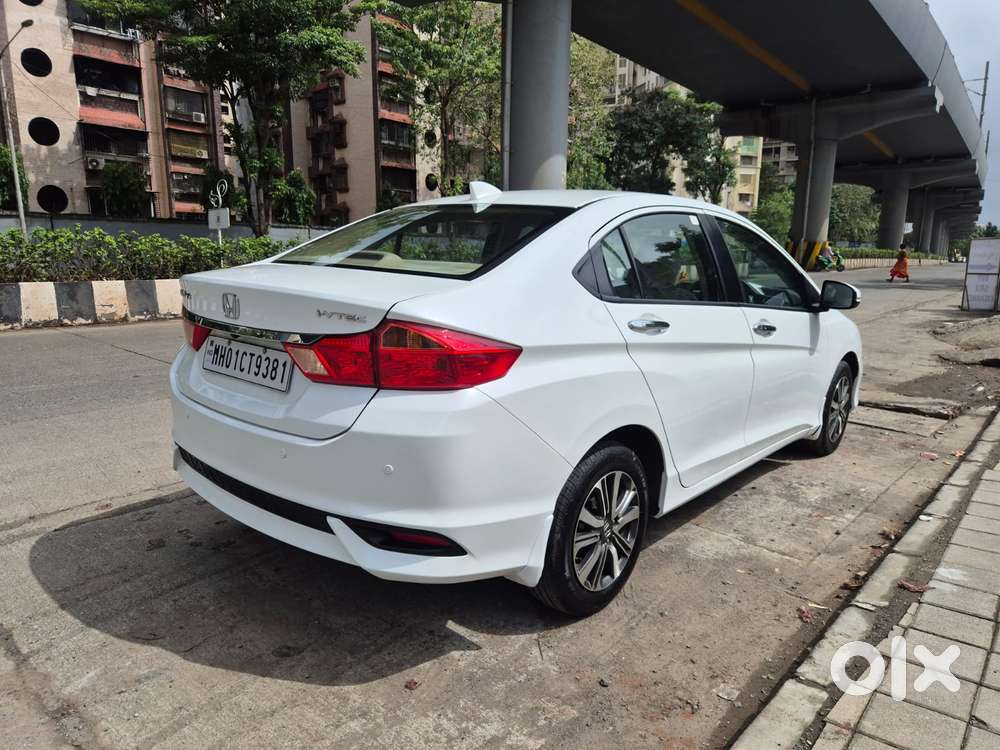Honda City I-vtec V, 2018, Petrol