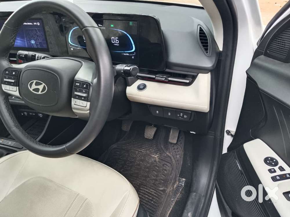 Hyundai Verna 1.5 Sx (o) Ivt, 2025, Petrol