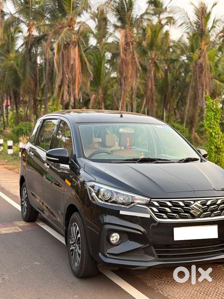 Maruti Suzuki Ertiga Zxi At