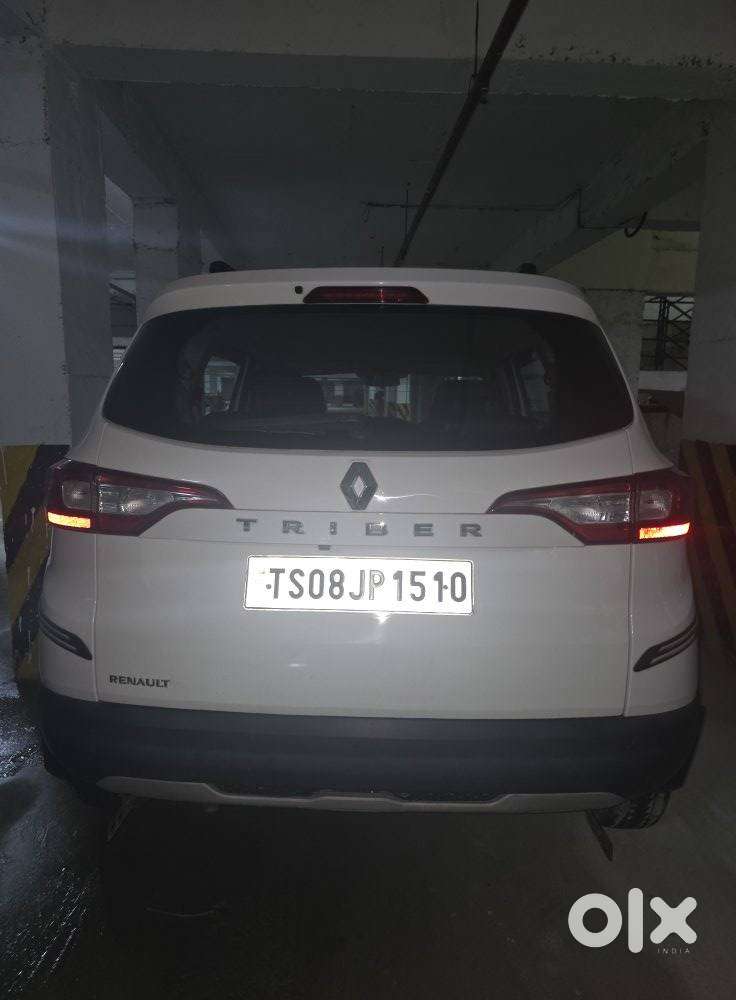 Renault Triber Rxz Easy-r Amt Urban Night Limited Edition, 2023, Pet..