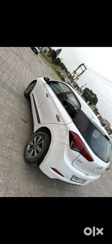 Hyundai I20 Sportz 1.2 Bs-iv, 2015, Diesel