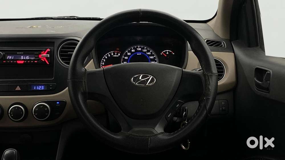 Hyundai Grand I10 Magna At, 2016, Petrol