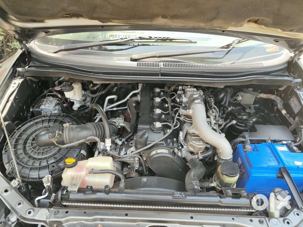Toyota Innova 2.5 V 8 Str, 2013, Diesel