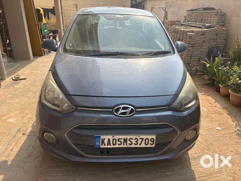 Hyundai Petrol Manual 2015