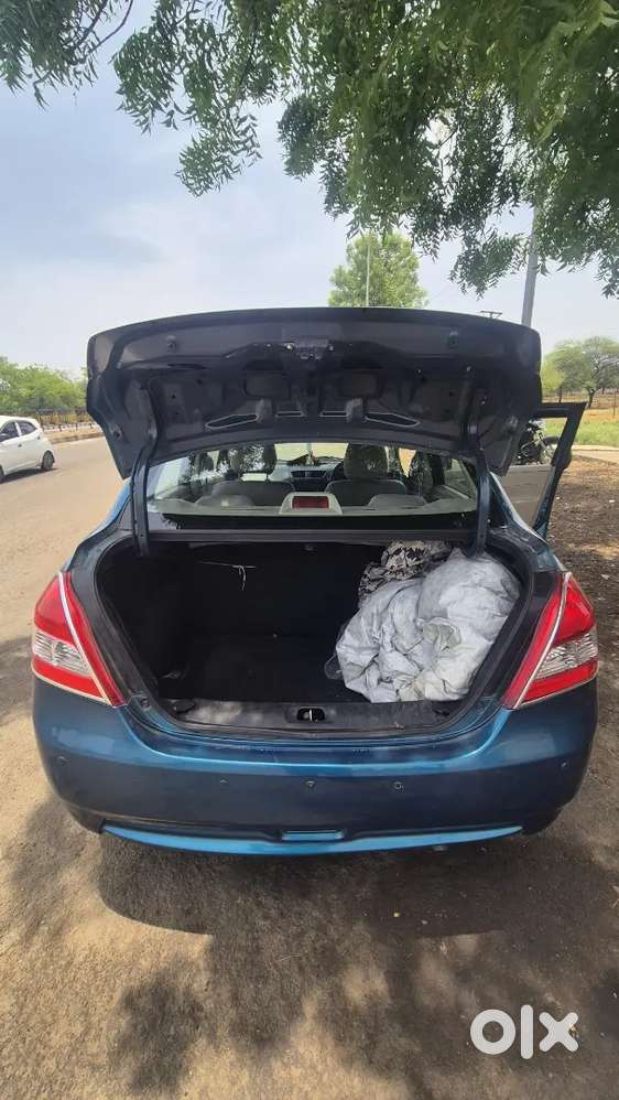 Maruti Suzuki Dzire 2013 Petrol 73500 Km Driven Best Condition