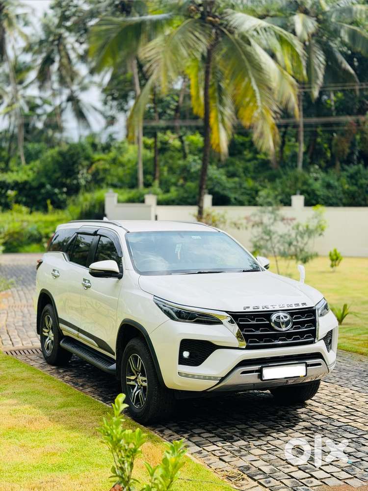 Toyota Fortuner 2022 Diesel Well Maintained