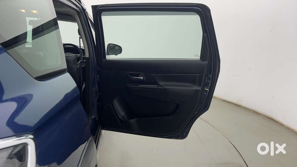 Maruti Suzuki Xl6 1.5 Alpha Plus At, 2022, Petrol