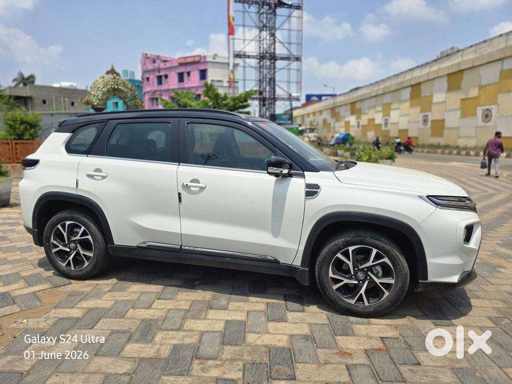 Toyota Urban Cruiser Hyryder 1.5 V Neo Drive, 2023, Petrol
