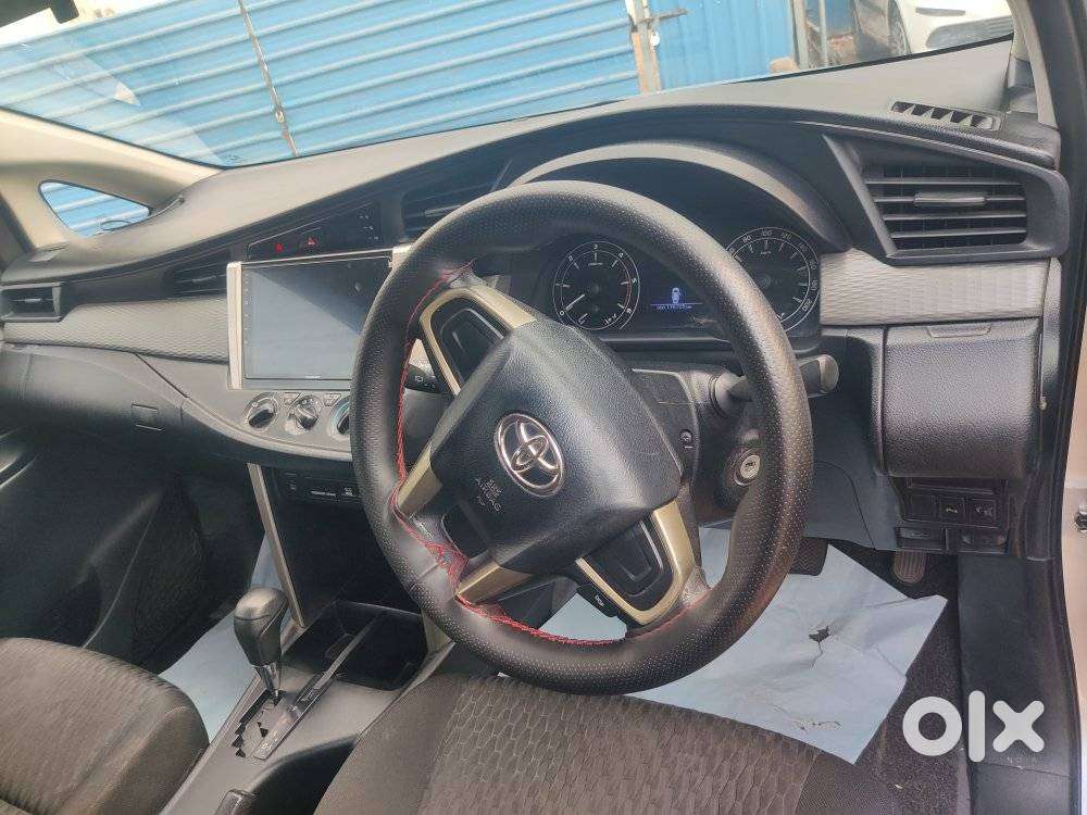 Toyota Innova Crysta 2.8 Gx At, 2016, Diesel