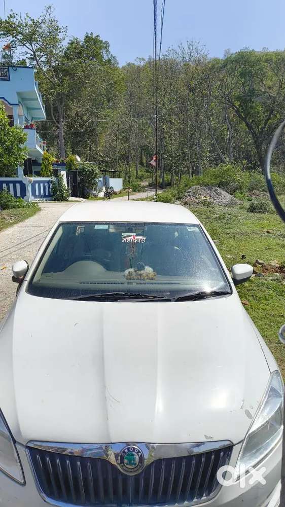 Skoda Rapid Elegance 2012