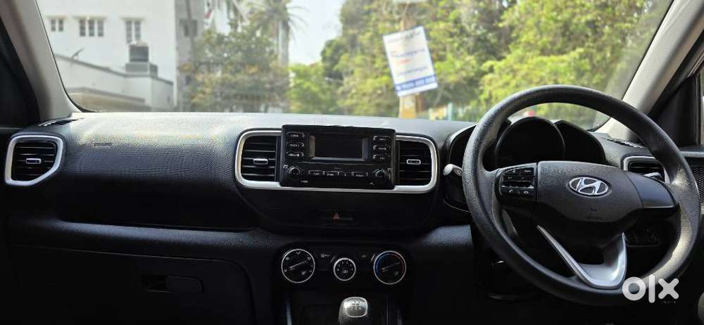 Hyundai Venue 1.2 S Plus, 2021, Petrol