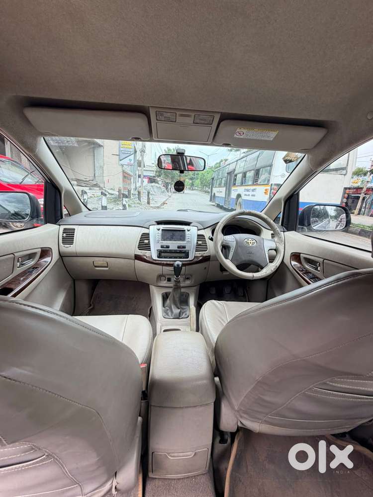 Toyota Innova 2.5 Vx 7 Str, 2014, Diesel