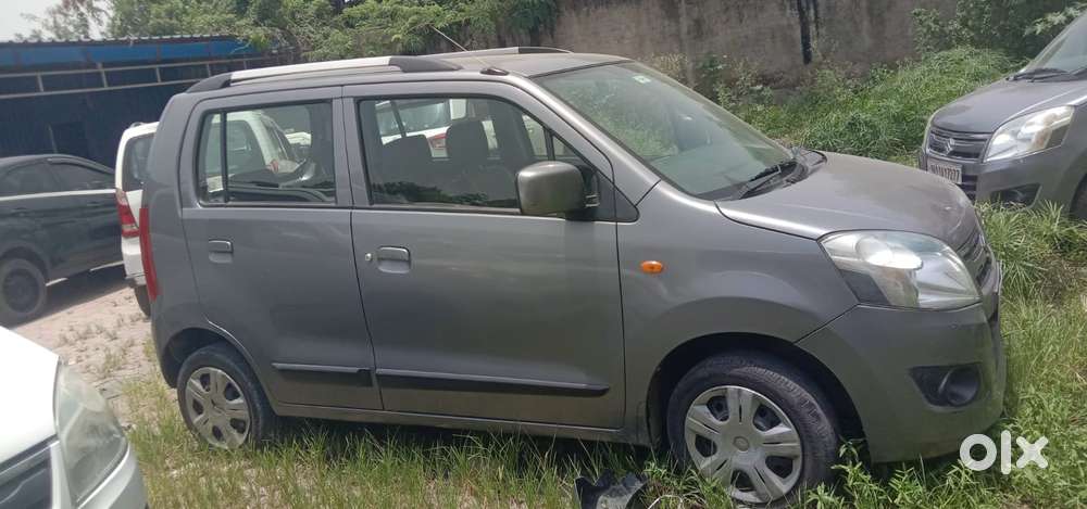 Maruti Suzuki Wagon R Amt Vxi, 2016, Petrol