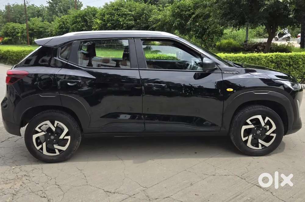 Urgent Sale New 7 Seats Purchase Krni Hain