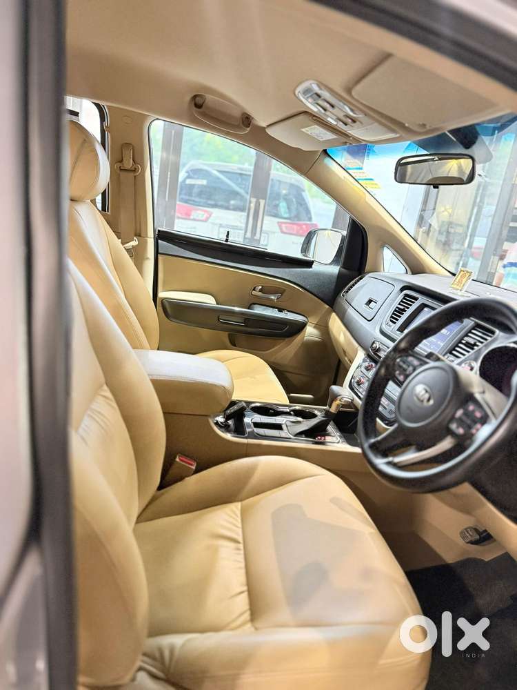 Kia Carnival Premium 8 Str, 2021, Diesel