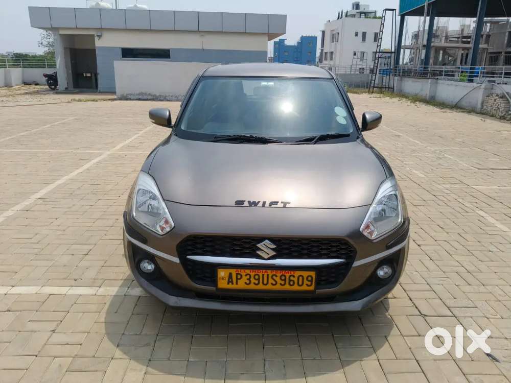 2023 Maruti Suzuki Swift Vxi Petrol Manual