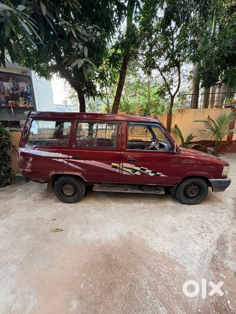 Toyota Qualis Diesel 2000