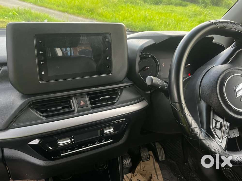 Maruti Suzuki Swift Zxi 2024