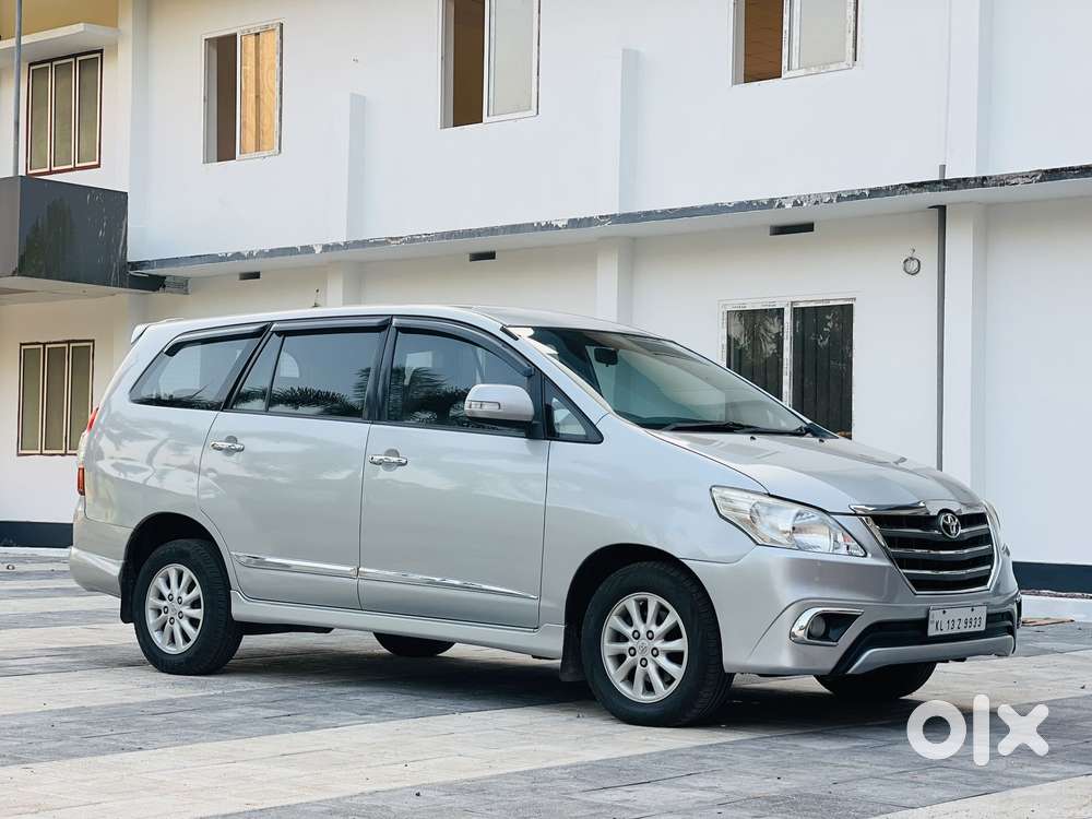 Toyota Innova 2.5 Vx 8 Str Bs-iii, 2013, Diesel