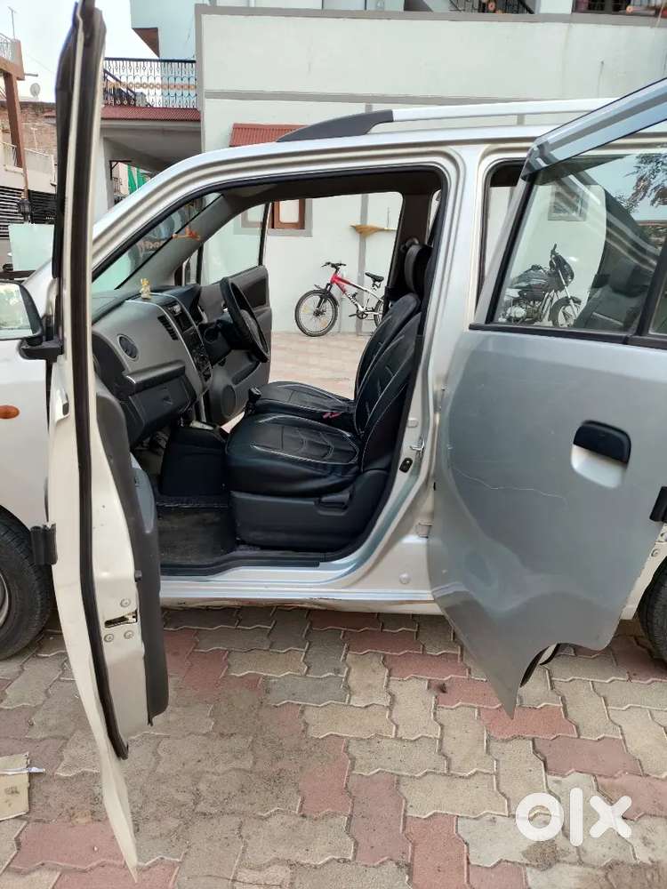 Maruti Suzuki Wagon R Lxi 2012