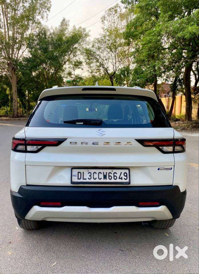 Maruti Suzuki Brezza 1.5 Zxi Smart Hybrid, 2022, Petrol