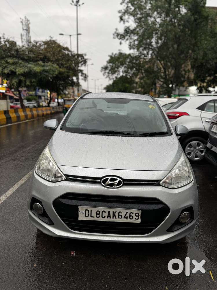 Hyundai Grand I10 Asta Option, 2015, Petrol