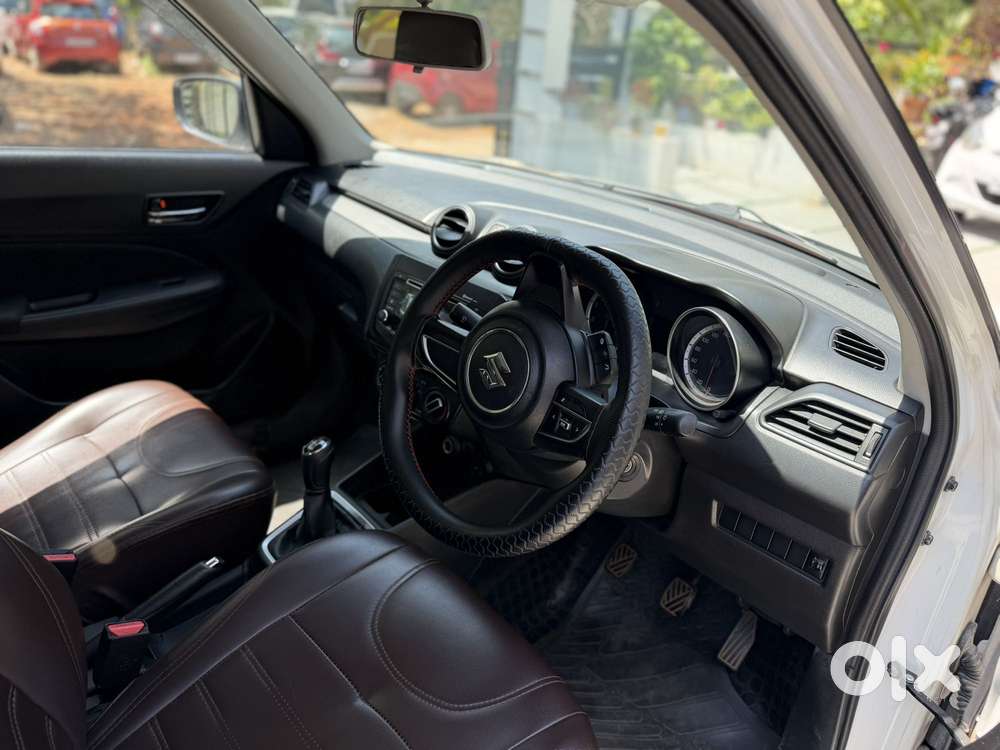 Maruti Suzuki Swift Vxi + Manual, 2020, Petrol