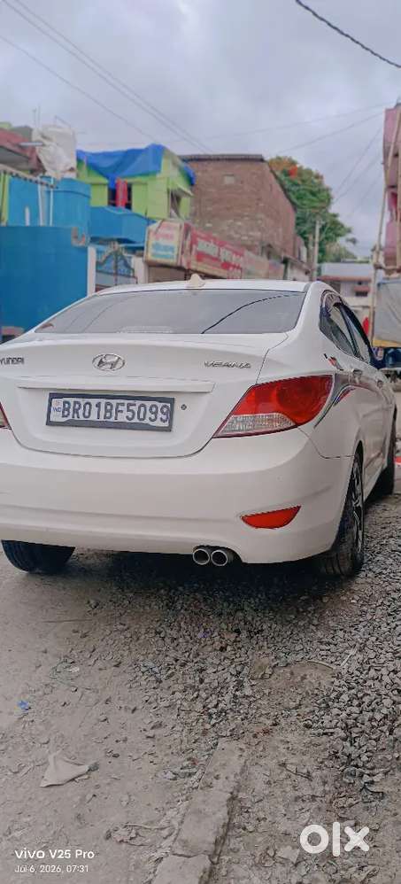 Hyundai Fluidic Verna 2013