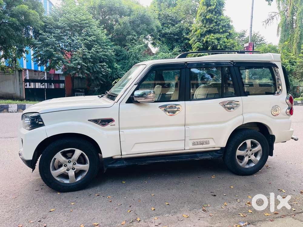 Mahindra Scorpio Classic 2.2 S 11 Mt 7 Str, 2018, Diesel