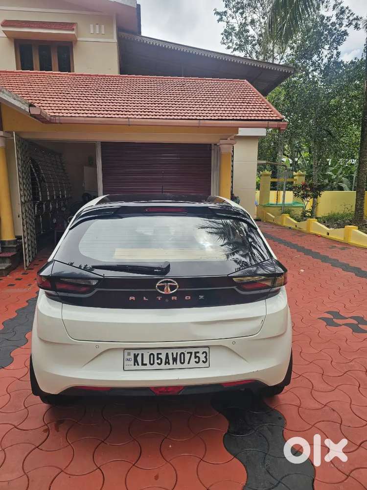 Nice Car With Good Power And Tyres Are Good Too