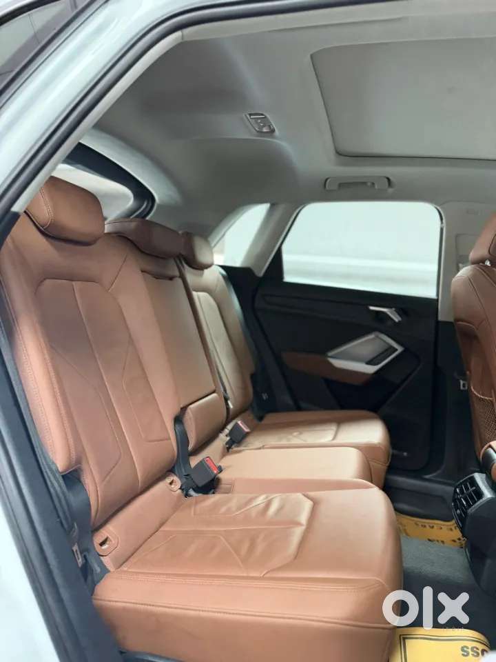 Audi Q3 40 Tfsi Premium Plus, 2023, Petrol