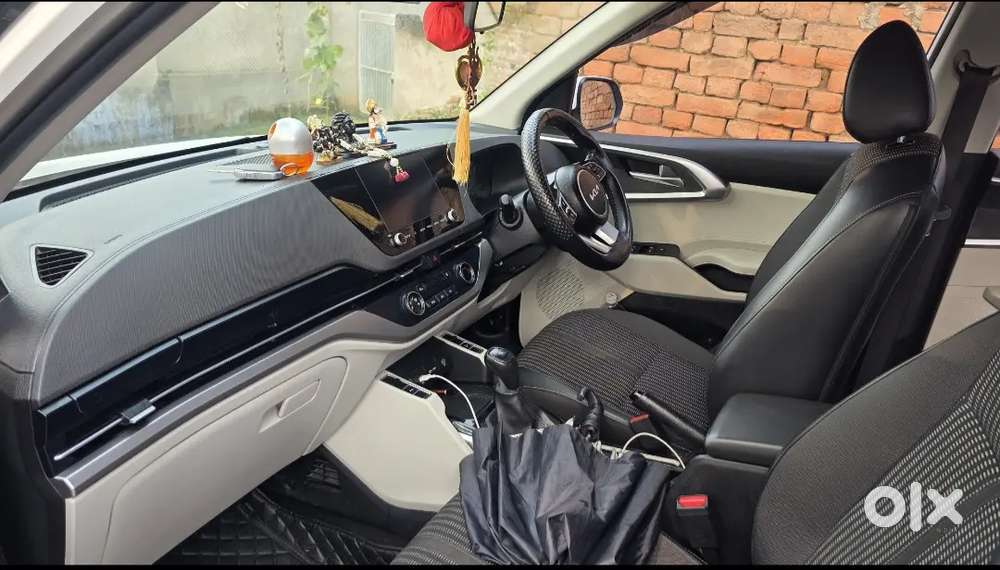 Kia Carens Prestige 7 Str 2024 Car